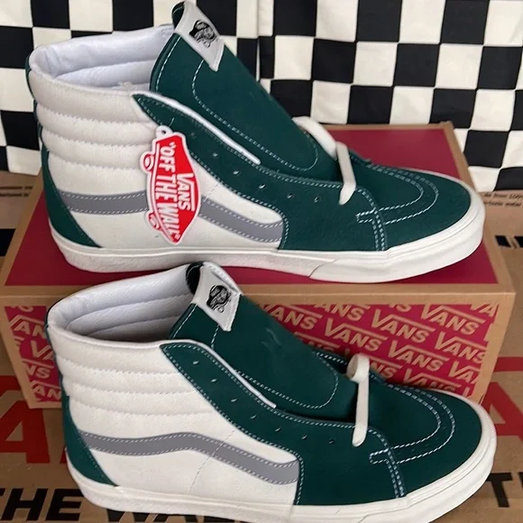 Vans Men’s Sk8-Hi Retro Sport Bistro Green Men’s sneakers - Picture 2 of 16